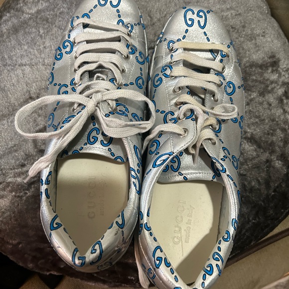 Nice Gucci Tennis Shoe - Picture 3 of 4